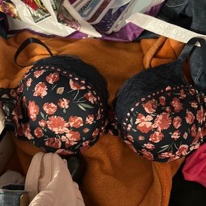 Brand new bra
